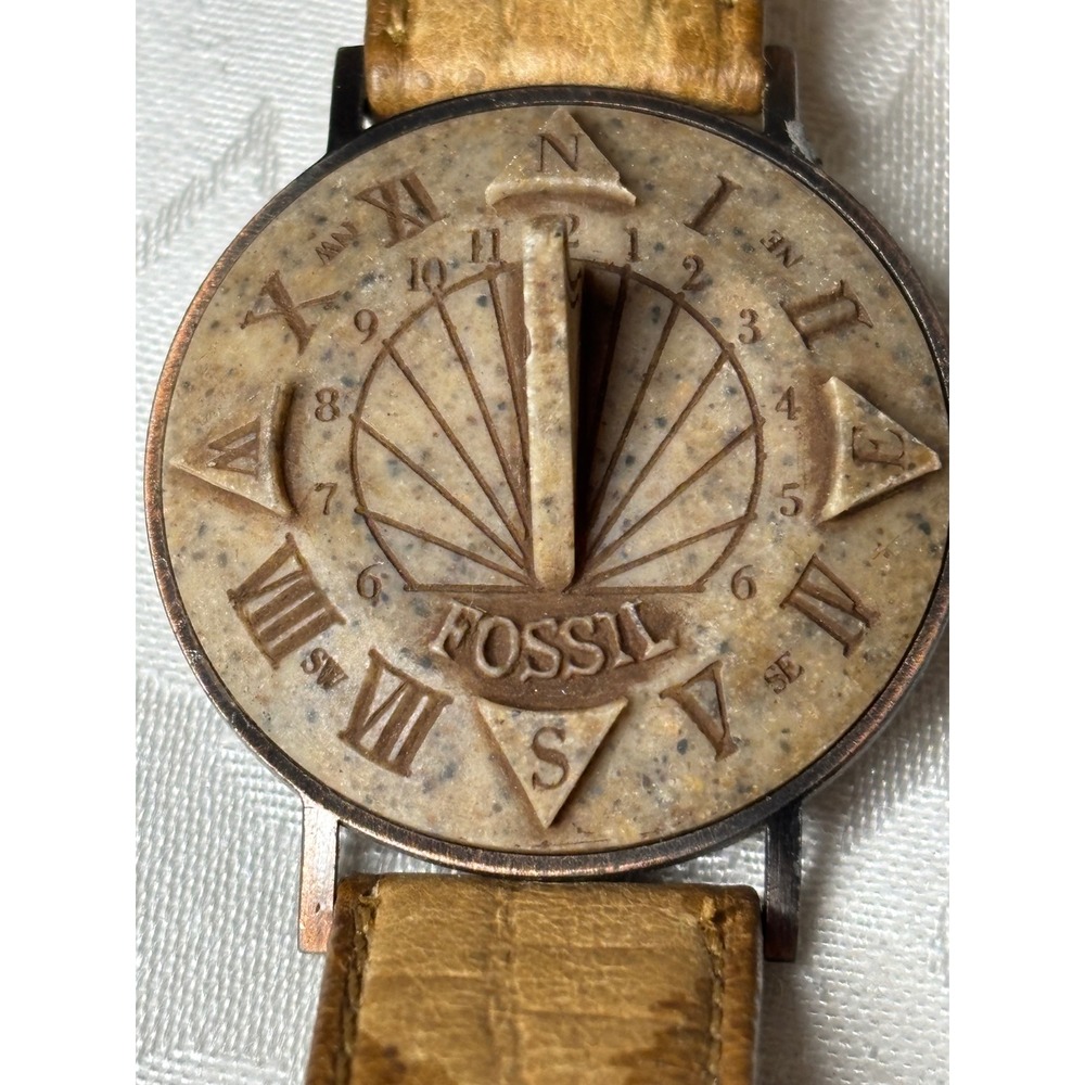 Vintage Fossil Sundial Watch Tan Leather Band Stone Face Timepiece SD-7610